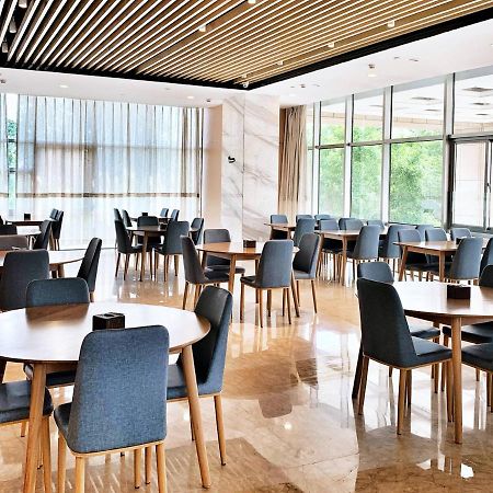 Holiday Inn Express - Jinan Exhibition Center, An Ihg Hotel Buitenkant foto