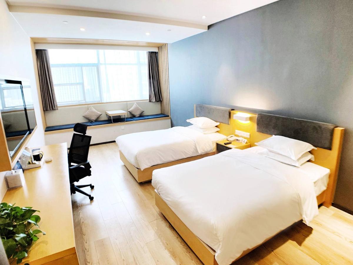 Holiday Inn Express - Jinan Exhibition Center, An Ihg Hotel Kamer foto