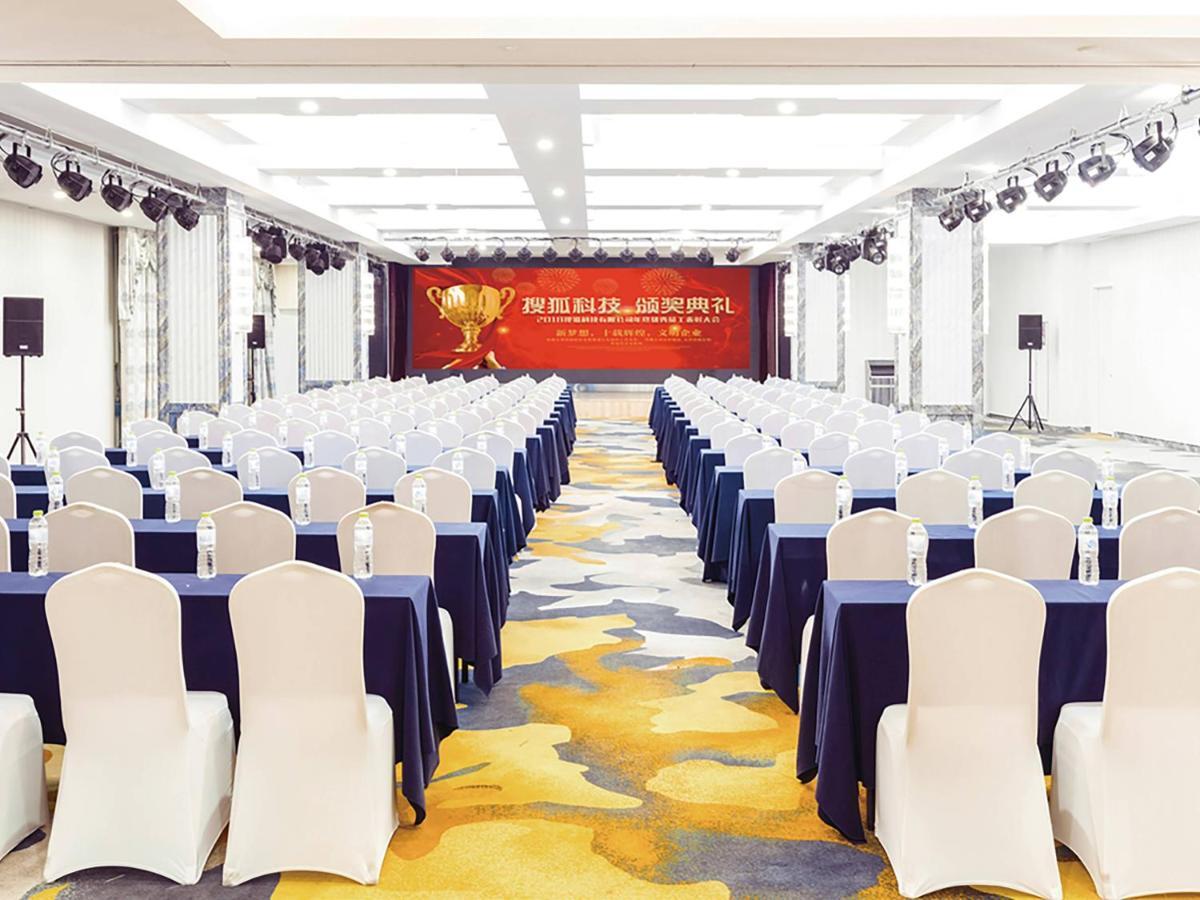 Holiday Inn Express - Jinan Exhibition Center, An Ihg Hotel Buitenkant foto